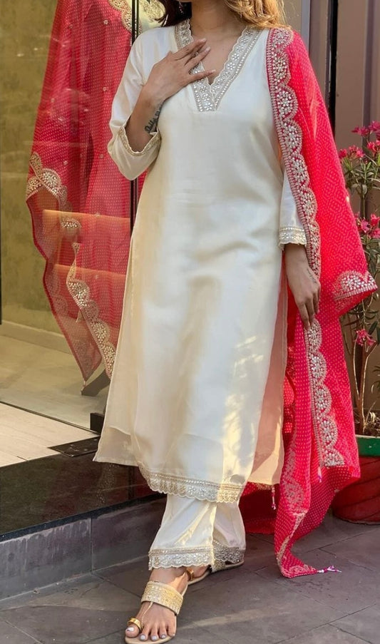 Elegant Off-White 3-Piece Dress